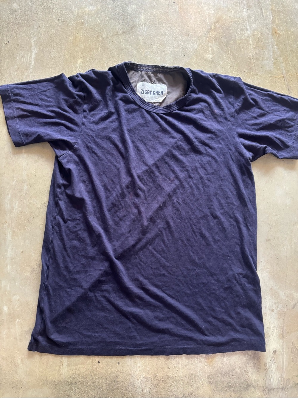 Men’s Short Sleeve Crew Neck T-Shirt in Navy